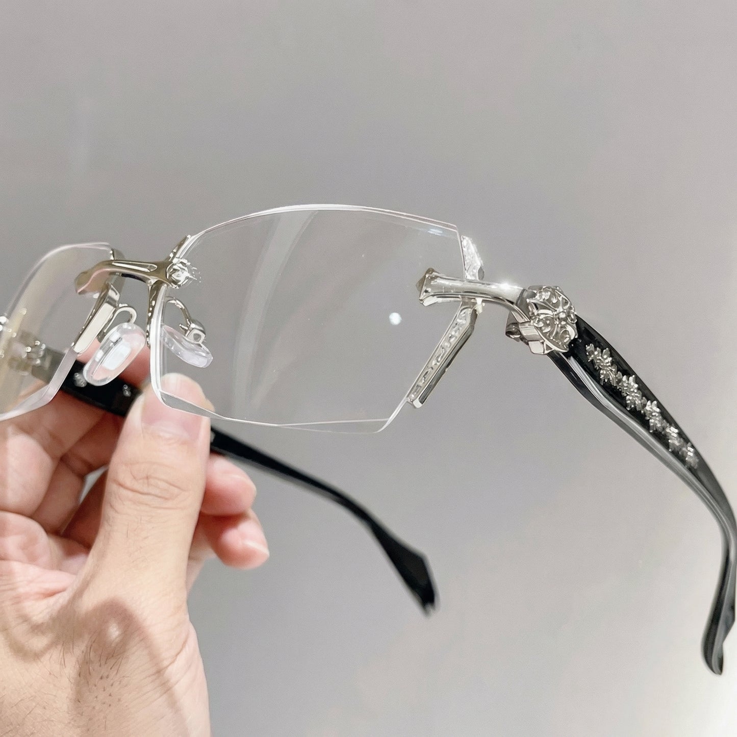 Signature Rimless Glasses